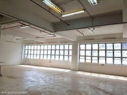 Gordon Industrial Building (D14), Factory #567566421